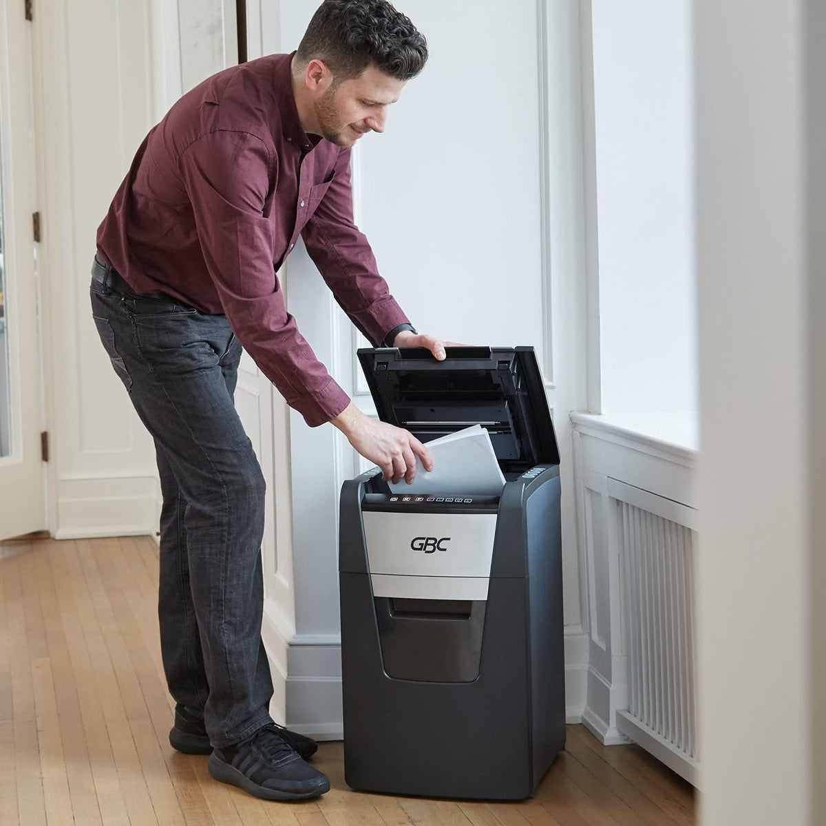 150 Sheet Capacity Super Cross-Cut Paper Shredder G10799